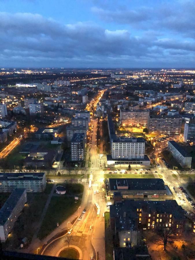 Vantage Point Apartament Sky Tower Wrocław Extérieur photo